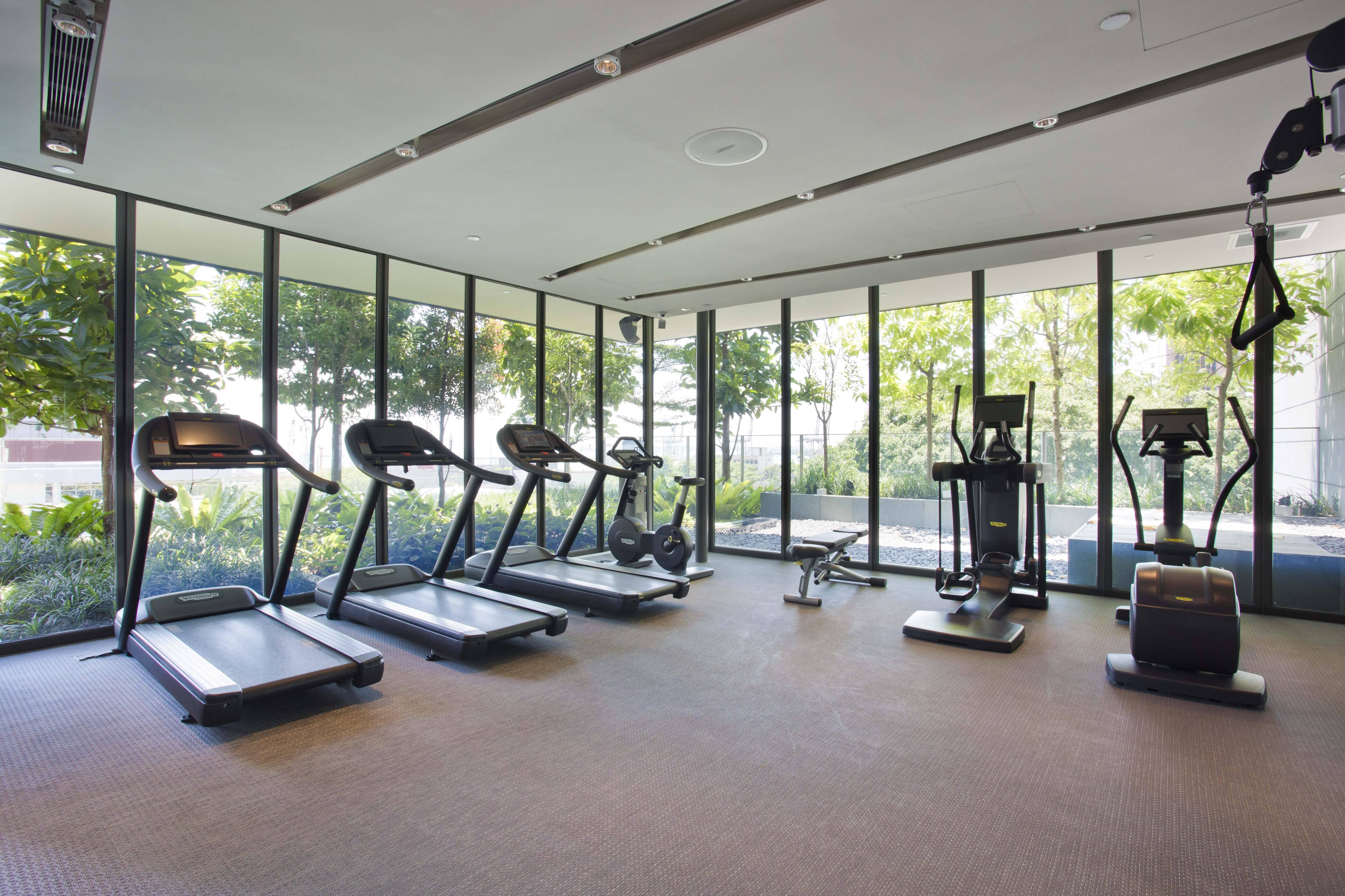 Dao By Dorsett Amtd Singapore Exterior photo The gym at the hotel